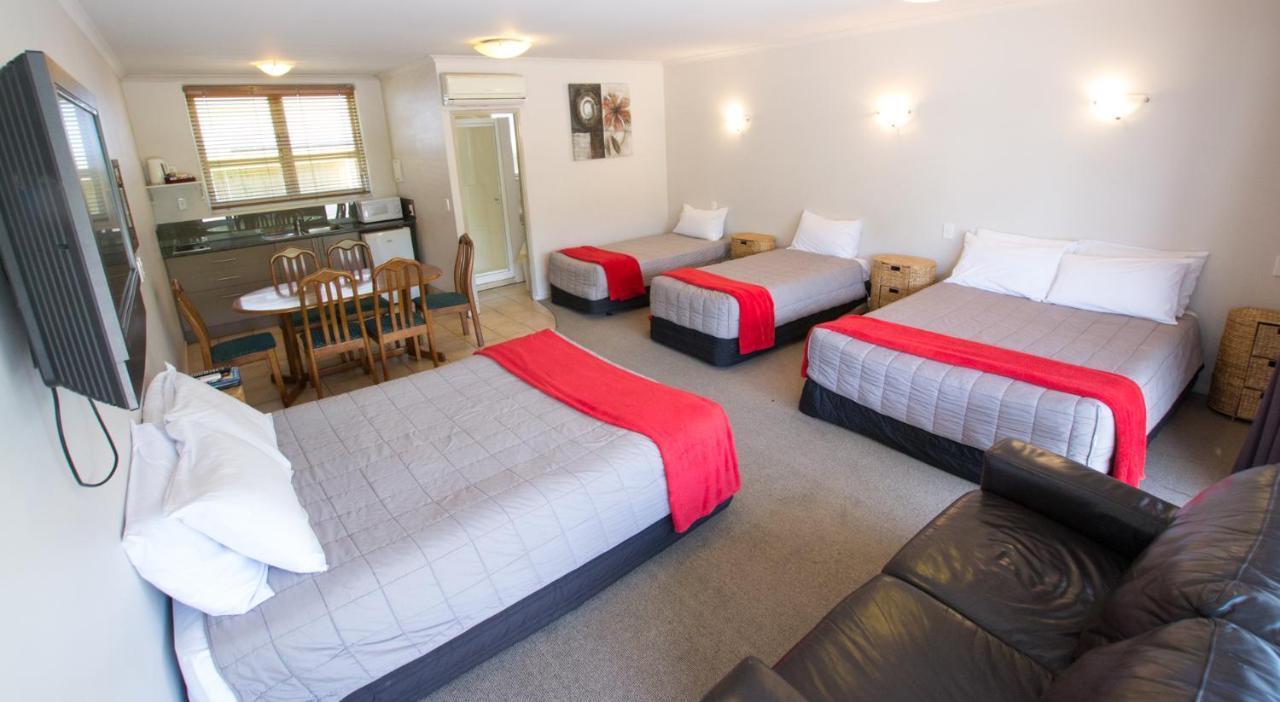 Absolute Lake View Motel Lago Lago Taupo Exterior foto