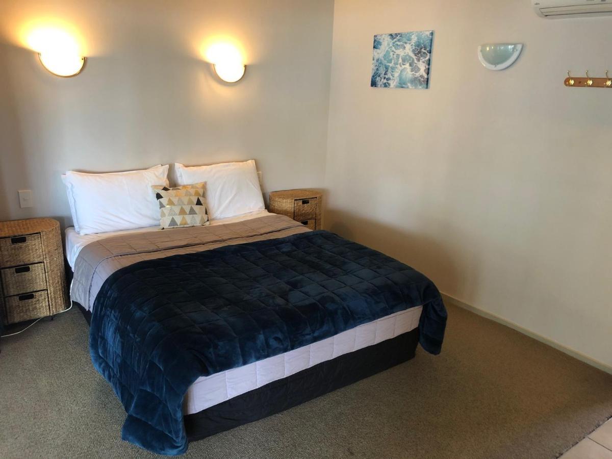 Absolute Lake View Motel Lago Lago Taupo Exterior foto